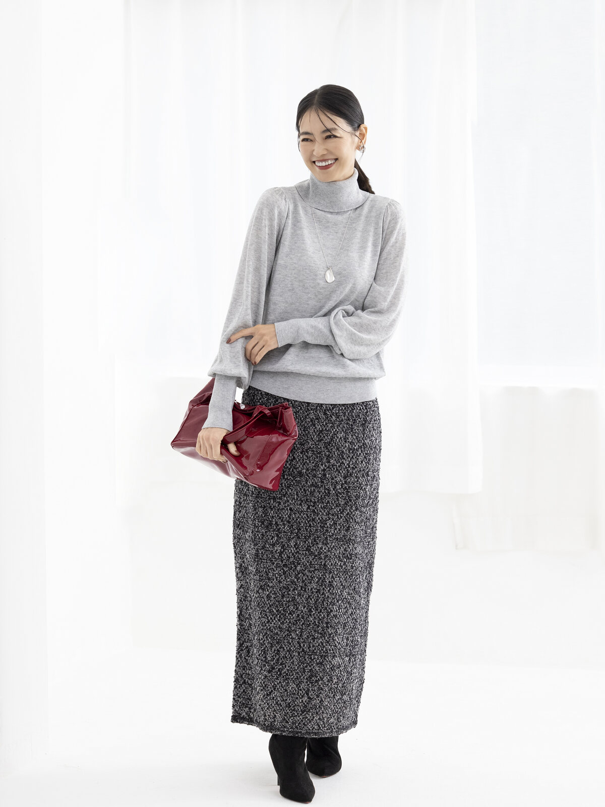 LOOK 12 首もとから、すっきり美しく。